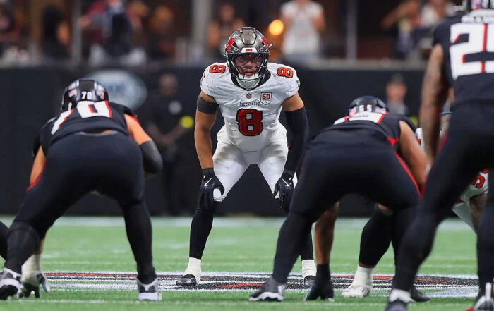Bucs Ilb Sirvocea Dennis