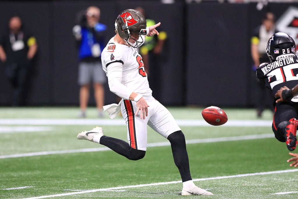 Bucs P Riley Dixon