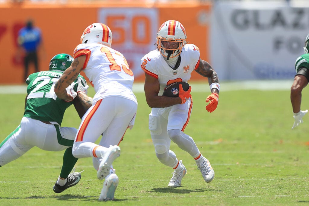 Bucs Wrs Mike Evans And Emeka Egbuka