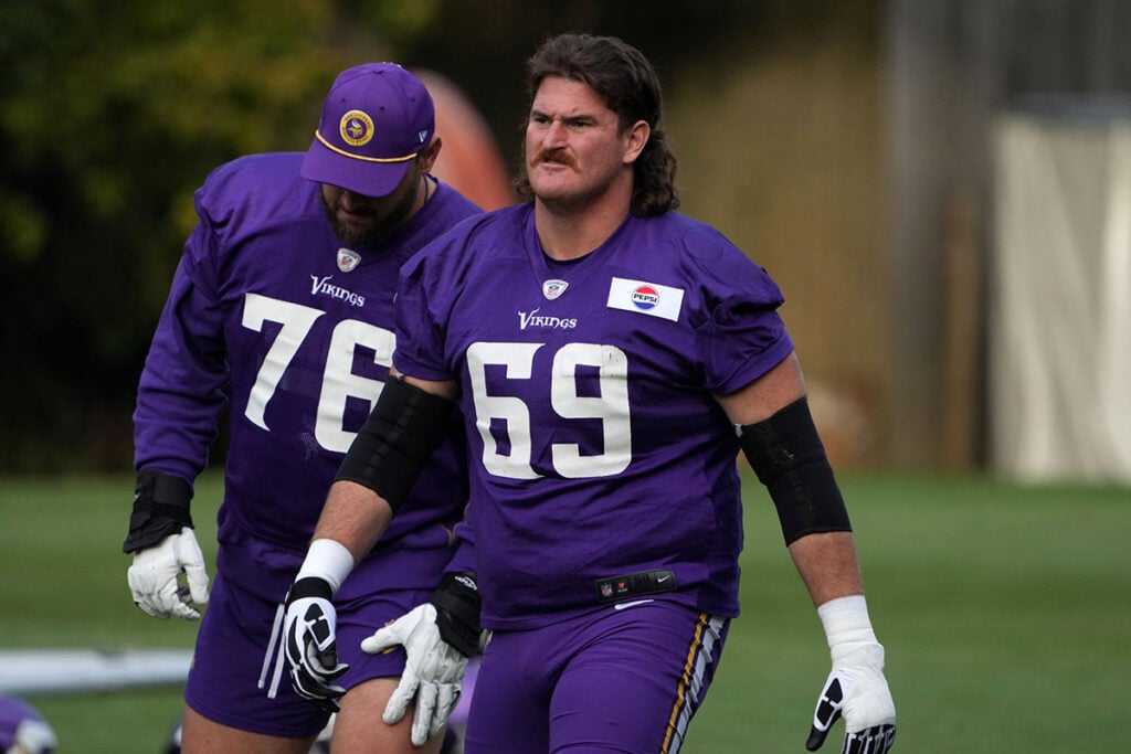 Sr'S Fab 5: Bucs Oc Josh Grizzard'S Impressive Start 11 Bucs G Dan Feeney