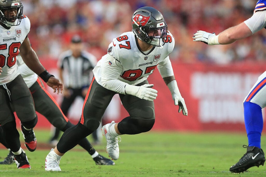 Bucs Dt Adam Gotsis