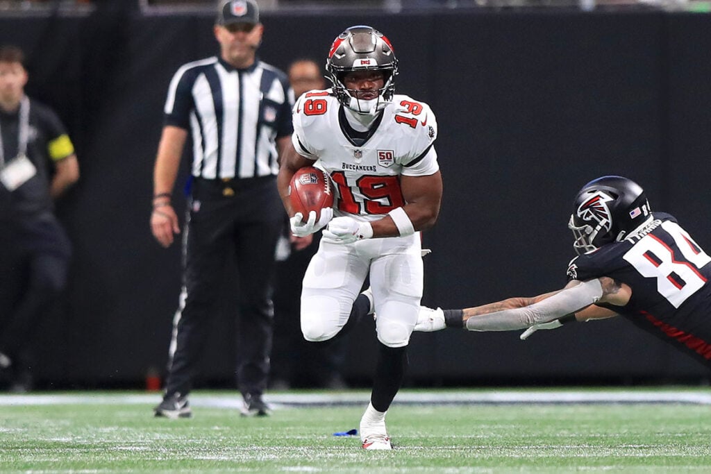 Bucs Wr-Pr Kameron Johnson