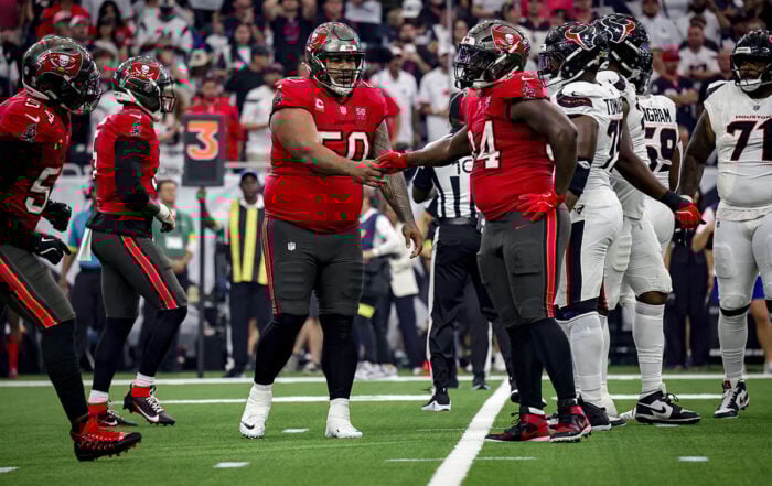 Bucs Dts Vita Vea And Calijah Kancey