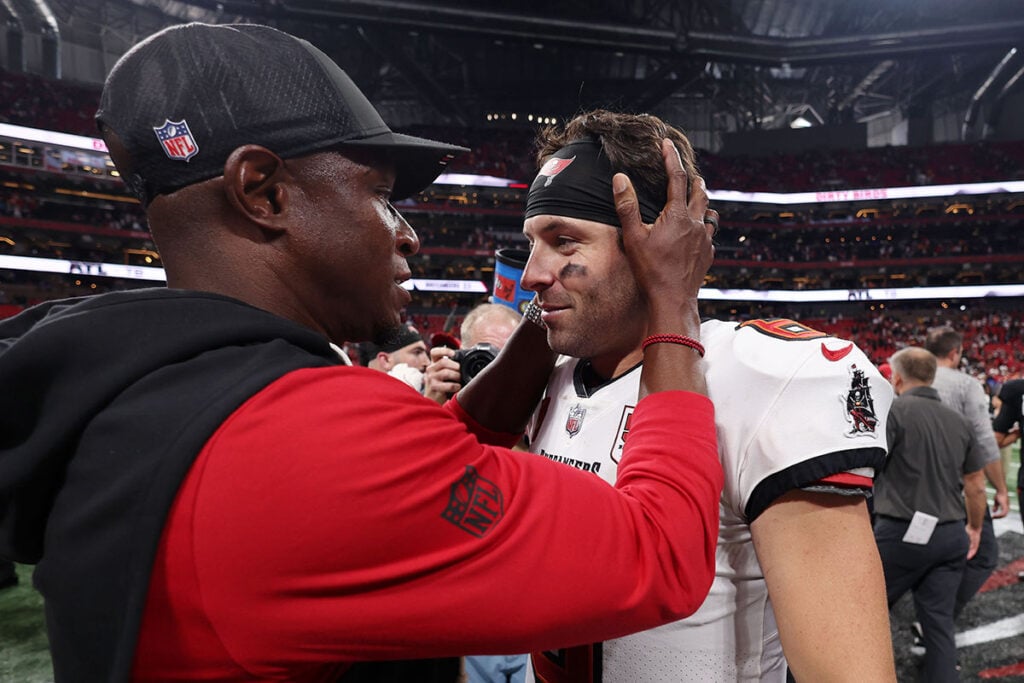 Bucs Qb Baker Mayfield And Falcons Hc Raheem Morris