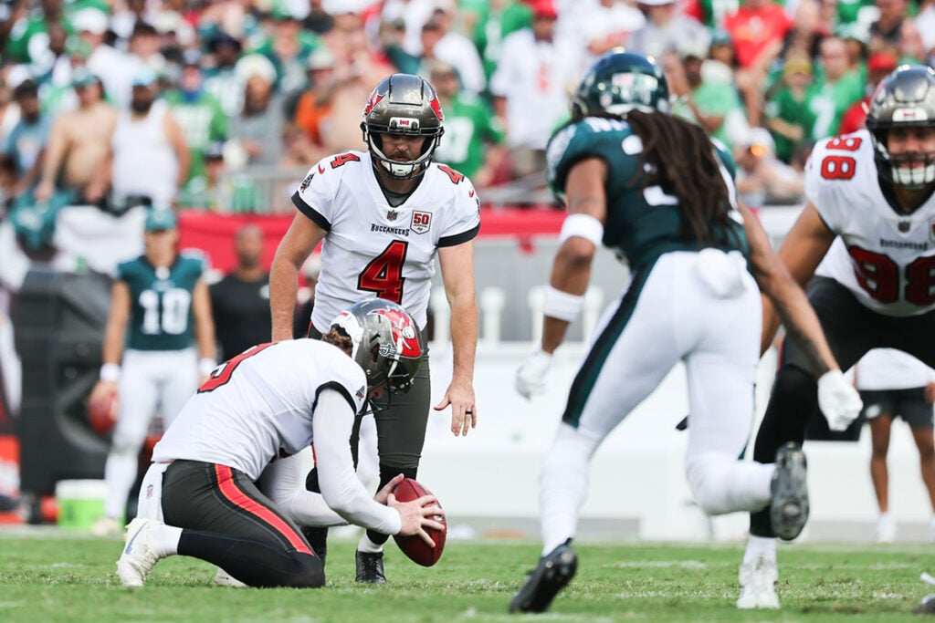 Mclaughlin Chase Bucs Eagles Fg2