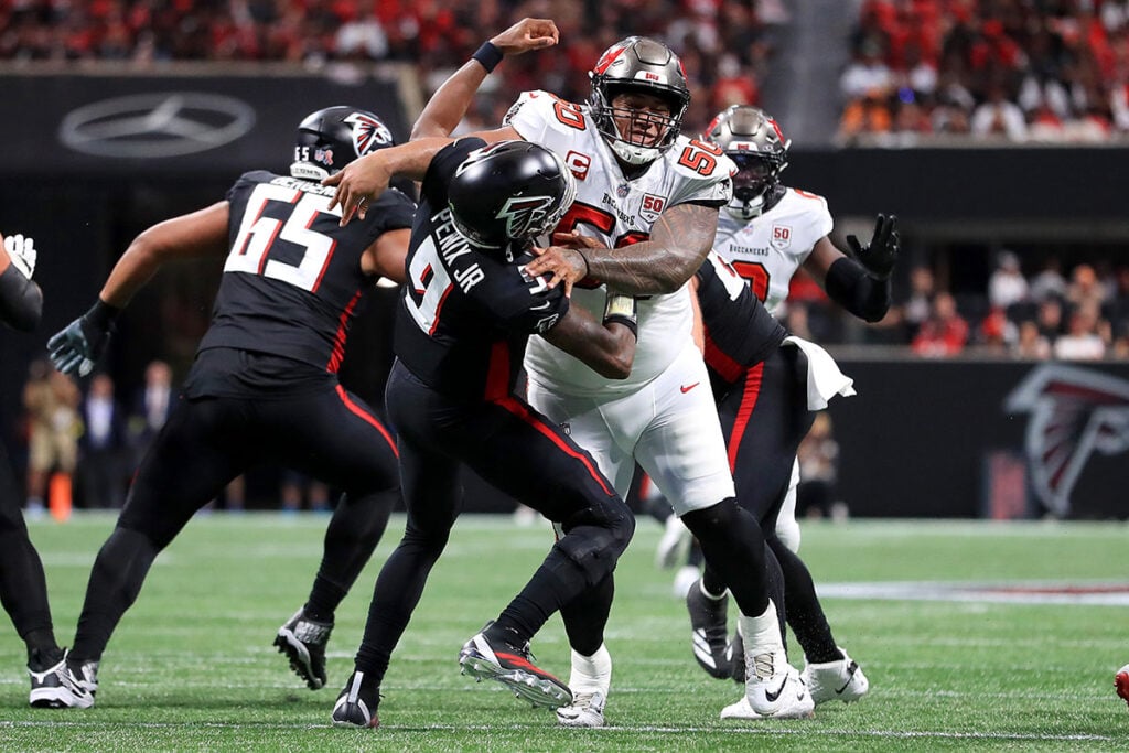 Bucs Dt Vita Vea And Falcons Qb Michael Penix Jr.