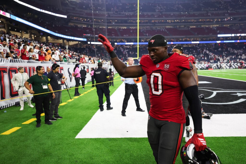 Week 2 Snap Count Analysis: Bucs At Texans 7 Bucs Olb Yaya Diaby - Photo By: Usa Today