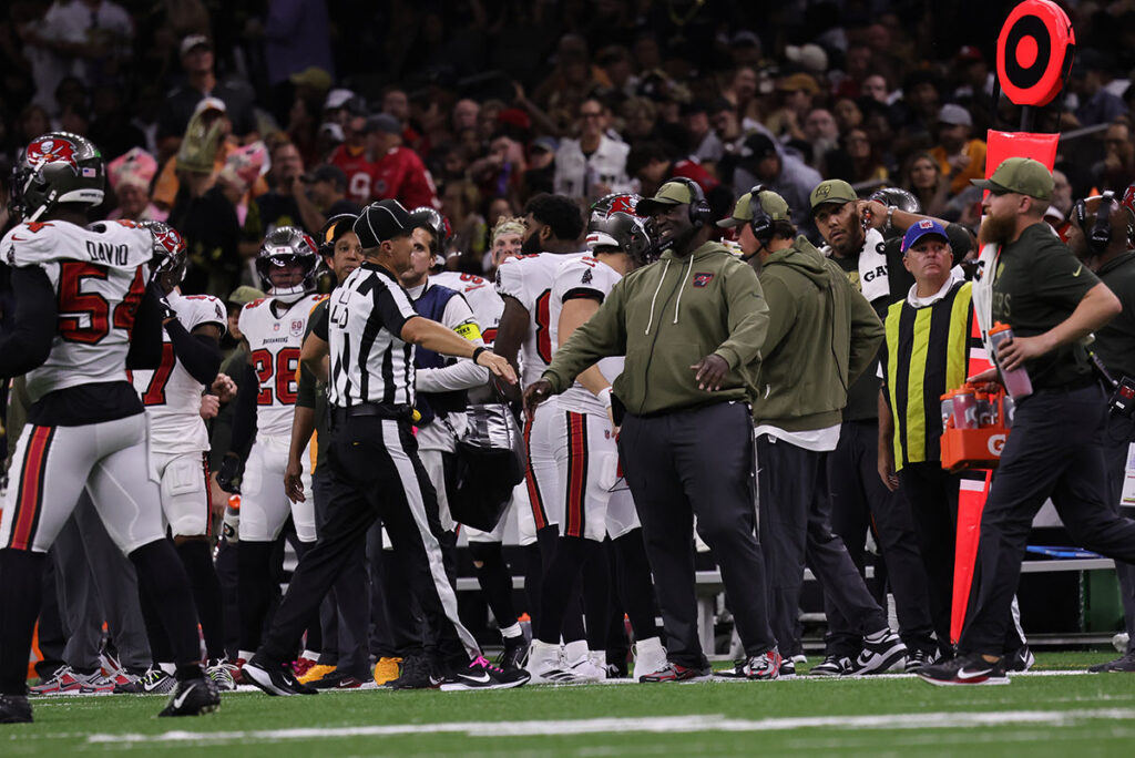 2-Point Conversion: Bucs, Antoine Winfield Jr. Robbed Of 2 Tds By Refs 3 Bucs Hc Todd Bowles