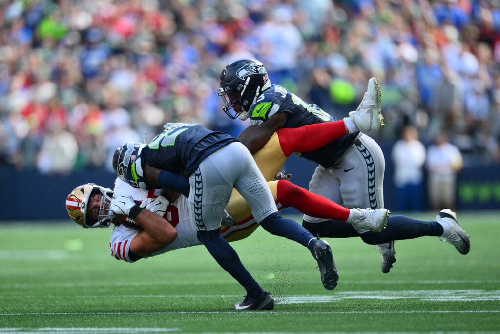 Seahawks Cb Devon Witherspoon And Lb Ernest Jones Iv