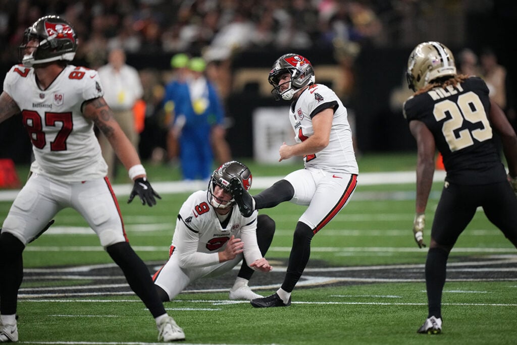 Bucs Defense Dominates In 23-3 Win Over Saints 5 Bucs K Chase Mclaughlin