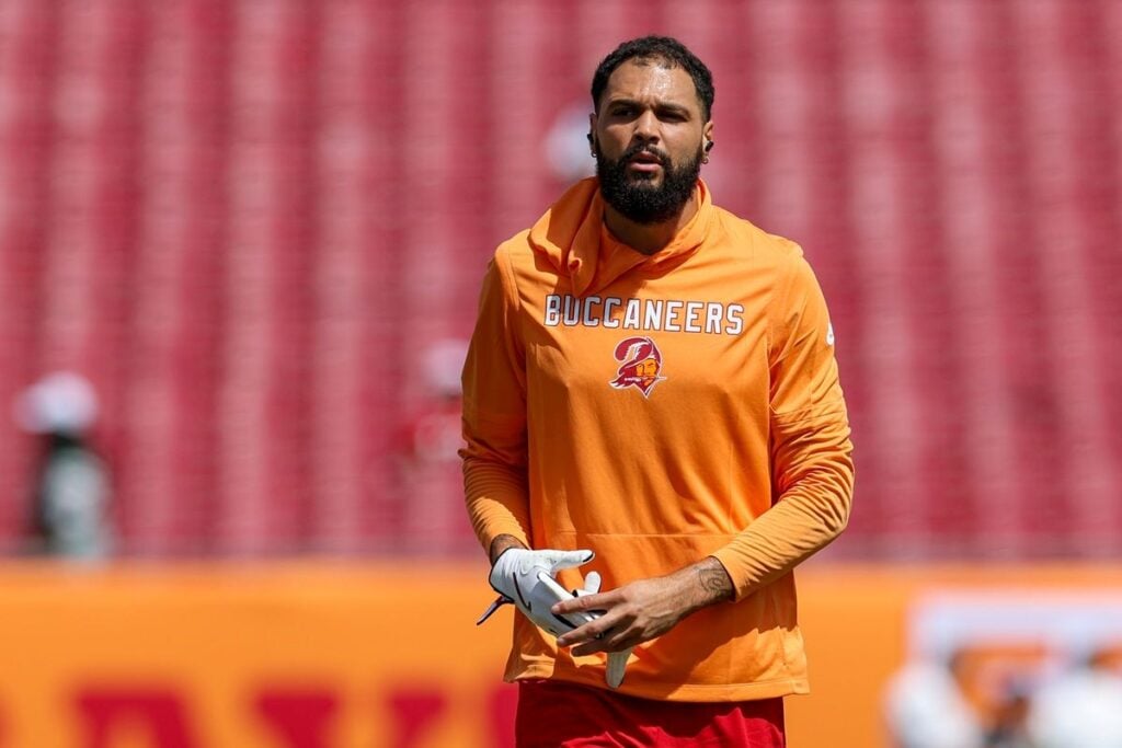 Mike Evans Suffers Significant Injuries Vs. Lions 2 Bucs Wr Mike Evans