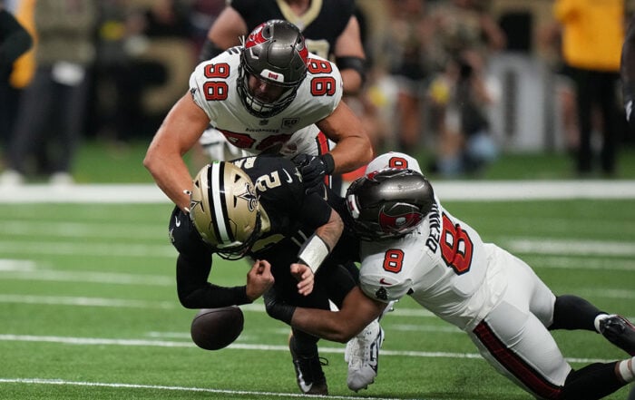 Bucs Olb Anthony Nelson And Ilb Sirvocea Dennis And Saints Qb Spencer Rattler