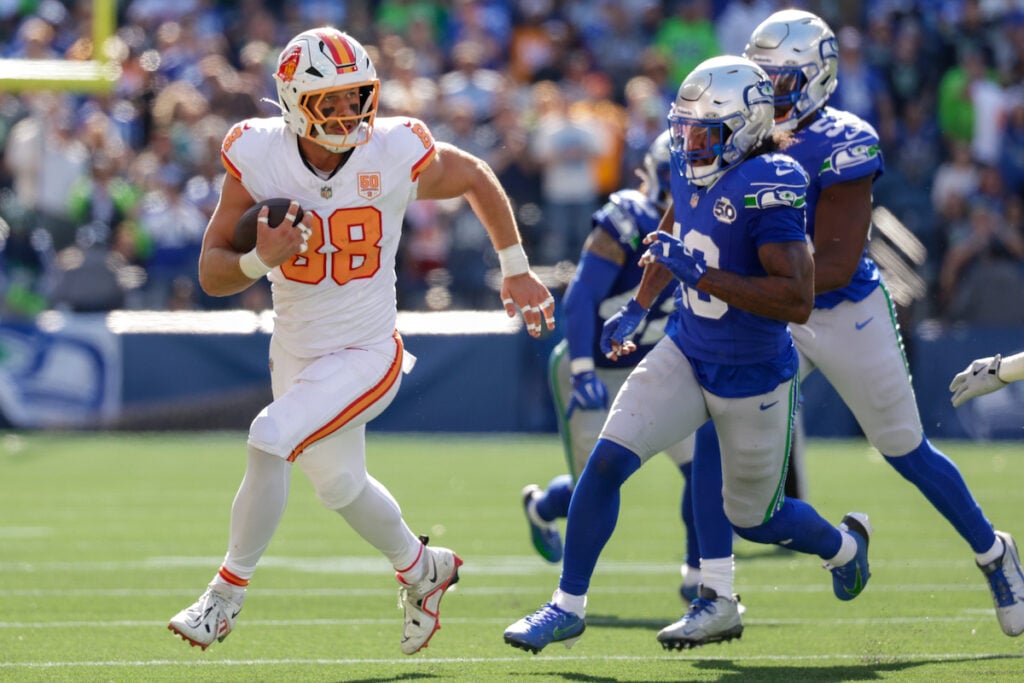 Bucs Te Cade Otton - Photo By: Usa Today