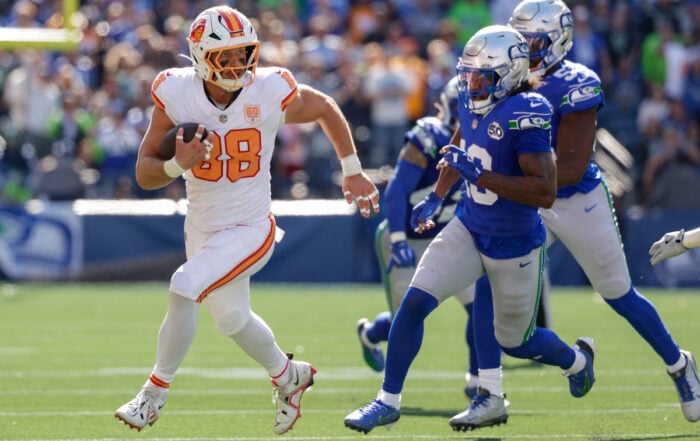 Bucs Te Cade Otton - Photo By: Usa Today