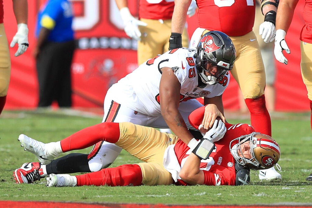 How Todd Bowles Has Improved Bucs' Pass Rush In 2025 3 Bucs Dt Elijah Roberts And 49Ers Qb Mac Jones