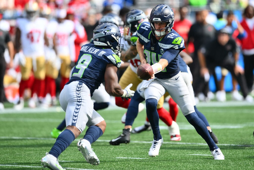 Seahawks Rb Kenneth Walker Iii And Qb Sam Darnold