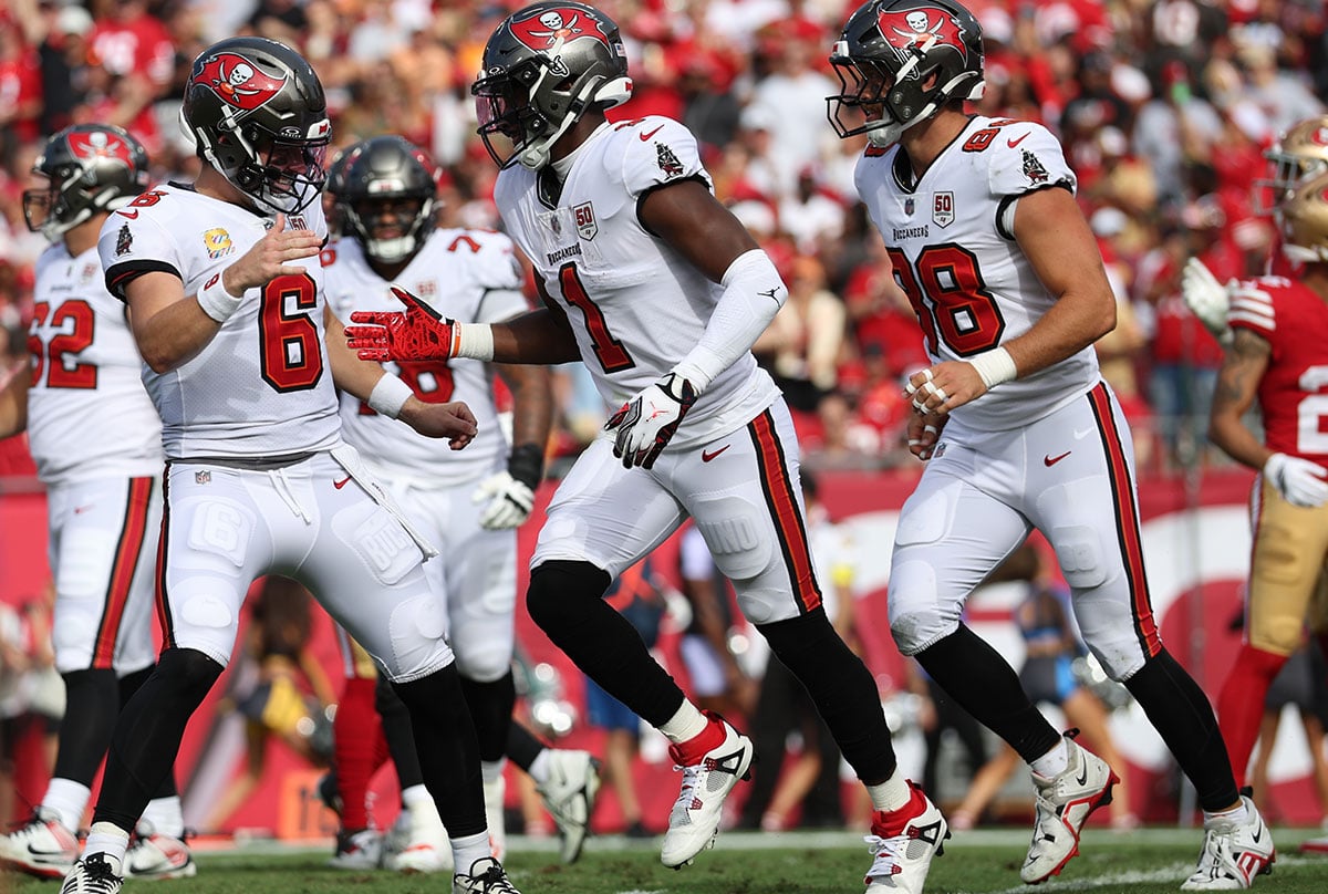 Bucs Ilb Devin White And Fs Antoine Winfield, Jr.