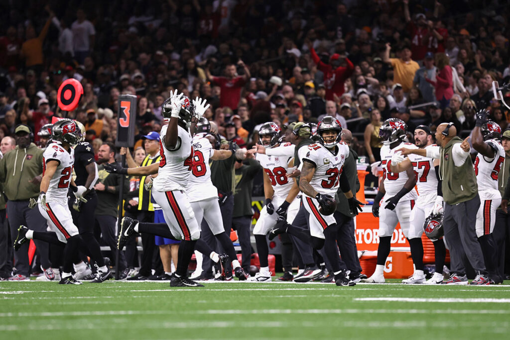 Bucs Gm Jason Licht Savagely Rips Saints Player 6 Bucs Fs Antoine Winfield Jr.