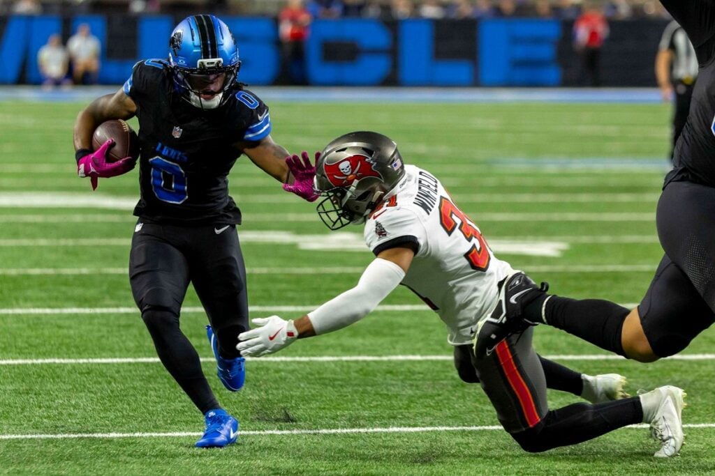 Lions Rb Jahmyr Gibbs And Bucs S Antoine Winfield Jr.