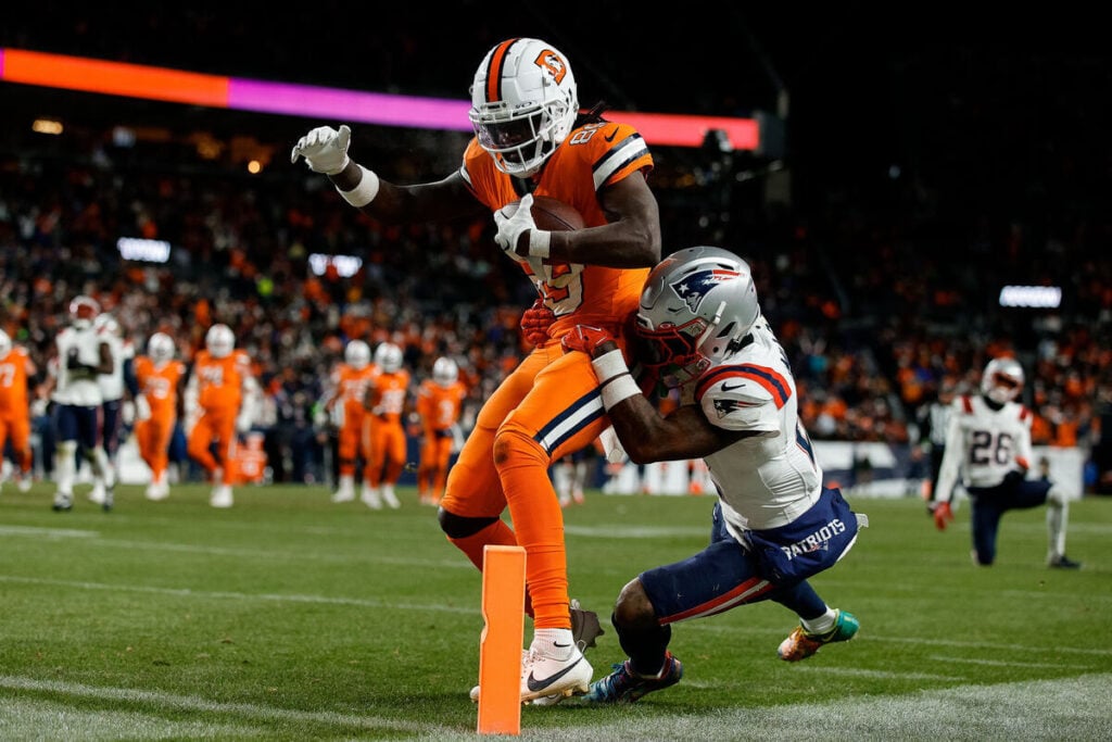 Bucs Promote Ol, Sign Wr, Place Mike Evans On Injured Reserve 3 New Bucs Wr Brandon Johnson