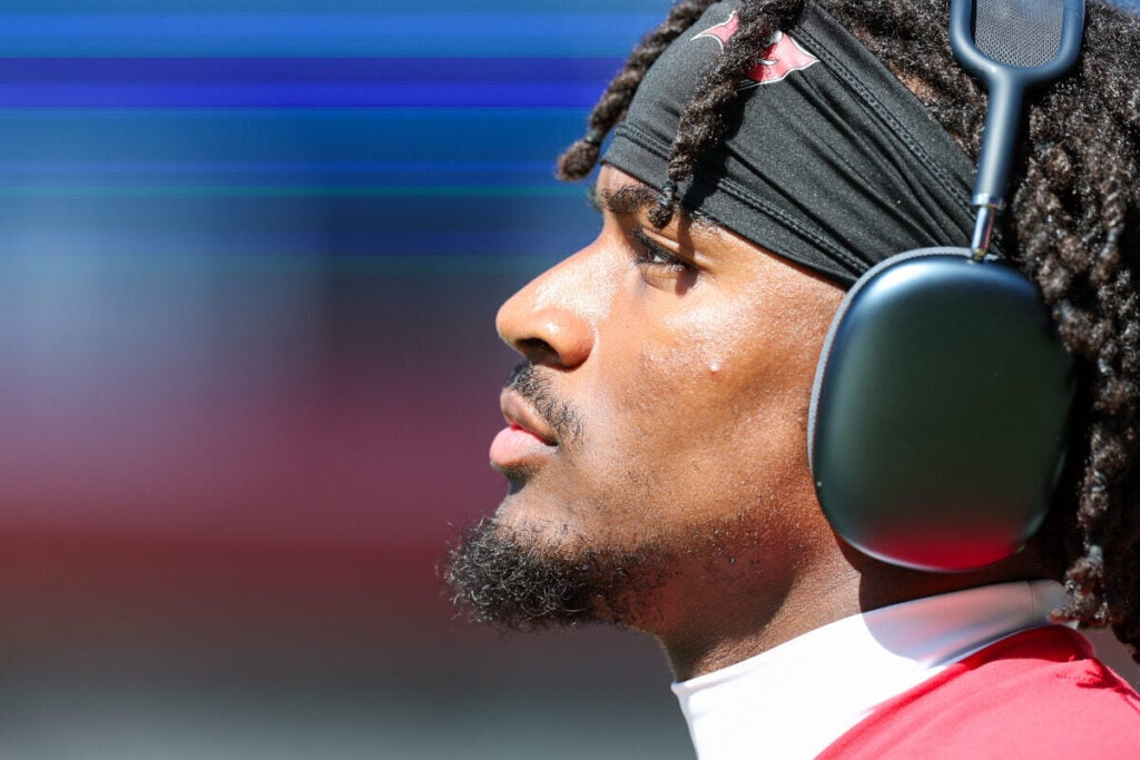 Bucs Wr-Pr Kameron Johnson