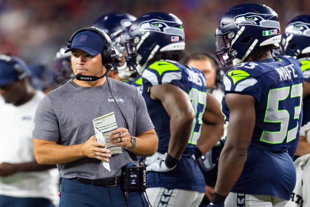 Seahawks Hc Mike Macdonald
