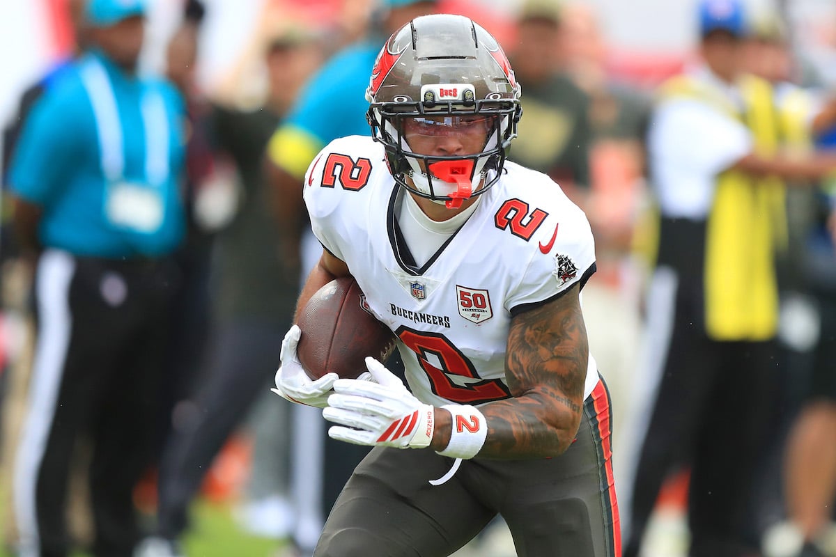 Nfl: Nov 09 Patriots At Buccaneers Bucs Wr Emeka Egbuka - Photo By: Cliff Welch P/R