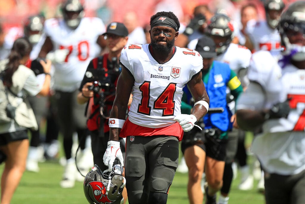 Pewter Pick$ &Amp; Prop$: Can Bucs Offense Regain Its Form? 6 Bucs Wr Chris Godwin Jr.