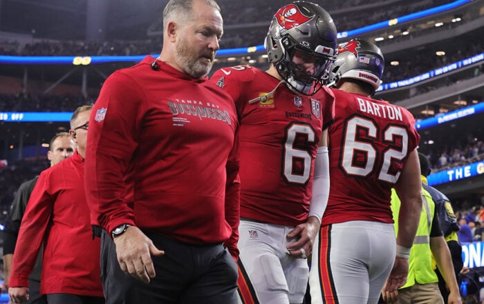 Bucs Qb Baker Mayfield And Vp Of Sports Medicine And Performance Bobby Slater -