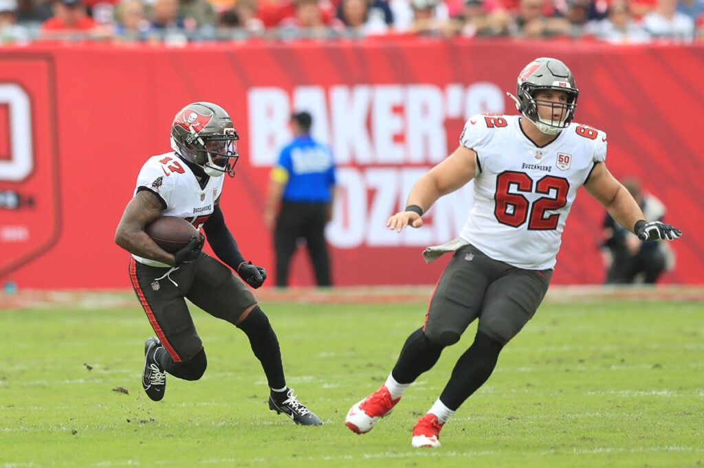 Bucs Vs. Patriots: Most Impressive In Week 10 3 Bucs Wr Sterling Shepard And C Graham Barton