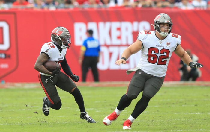 Bucs Wr Sterling Shepard And C Graham Barton