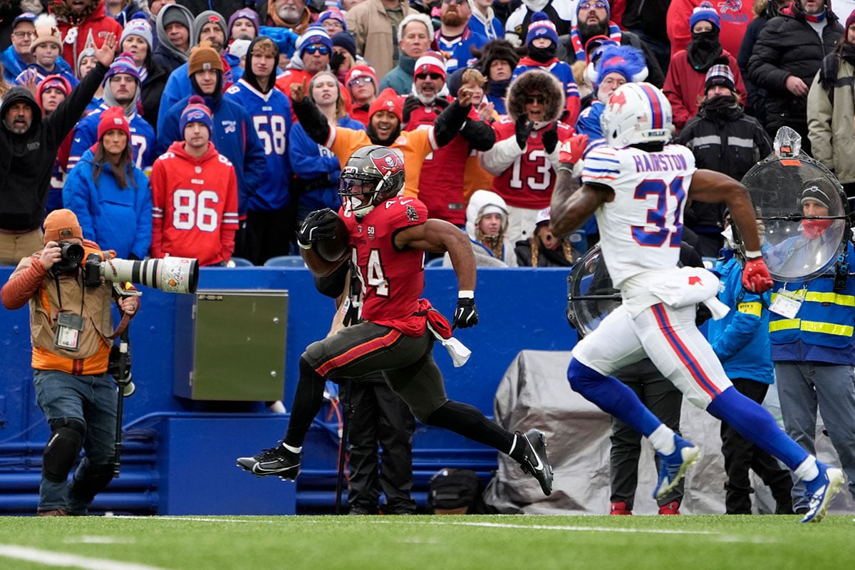 Bucs At Bills: Most Impressive In Week 11 2 Bucs Rb Sean Tucker