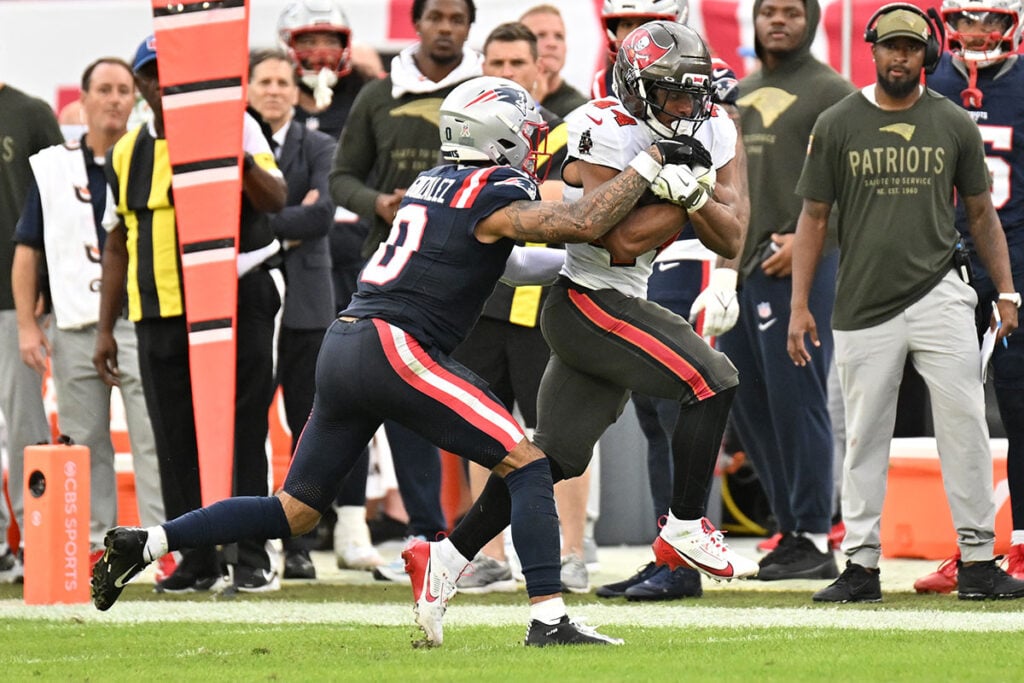 2-Point Conversion: The Sky Isn'T Falling, Bucs Fans 7 Bucs Rb Sean Tucker