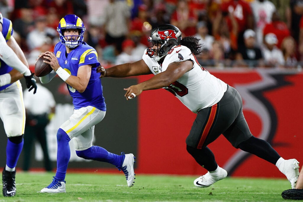 Rams Qb Matthew Stafford And Bucs Dt Vita Vea