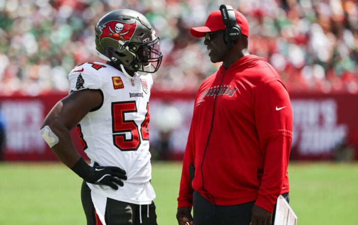 Bucs Ilb Lavonte David And Hc Todd Bowles