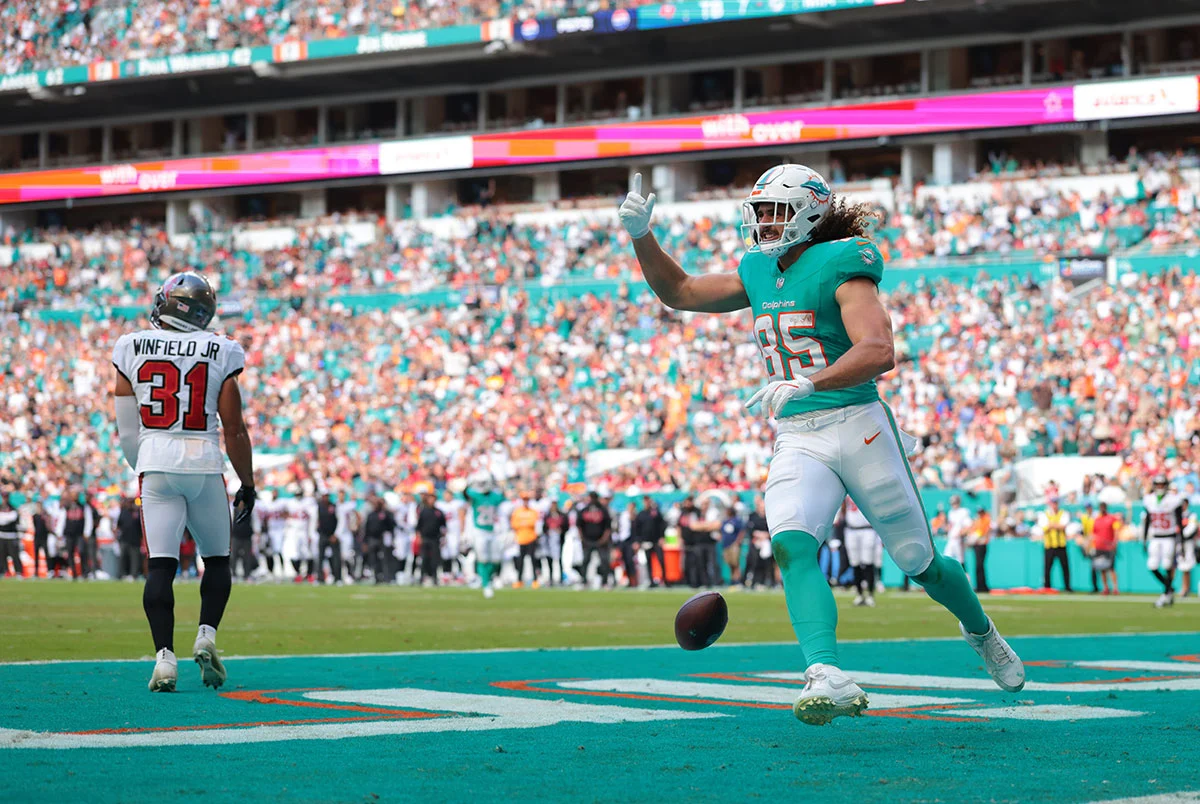 Dolphins Te Greg Dulcich