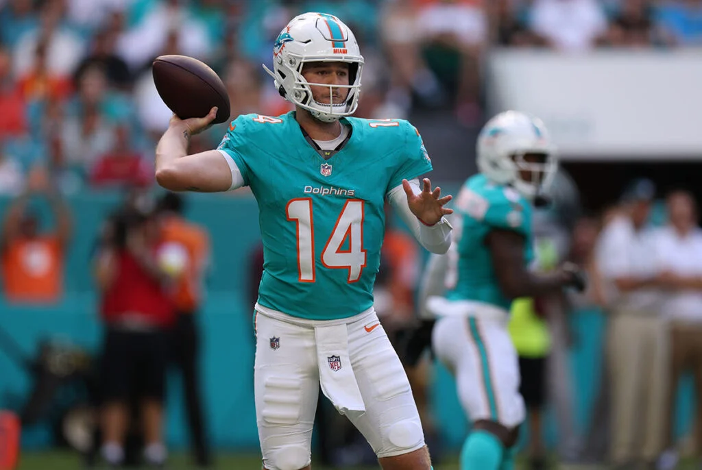 Dolphins Qb Quinn Ewers