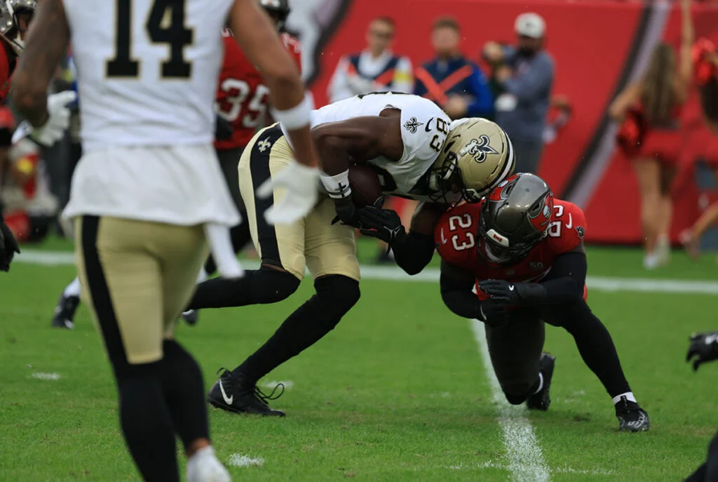 Bucs Have 6 Players That Did Not Practice On Opening Injury Report 2 Saints Te Juwan Johnson And Bucs Ss Tykee Smith