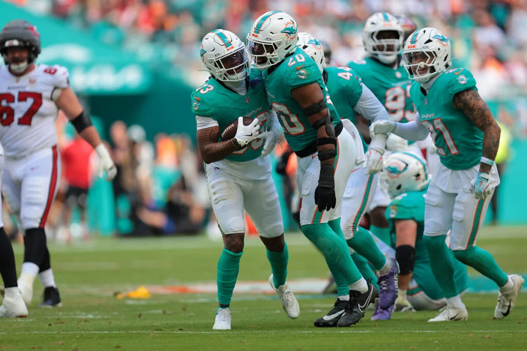 Dolphins S Jason Marshall-