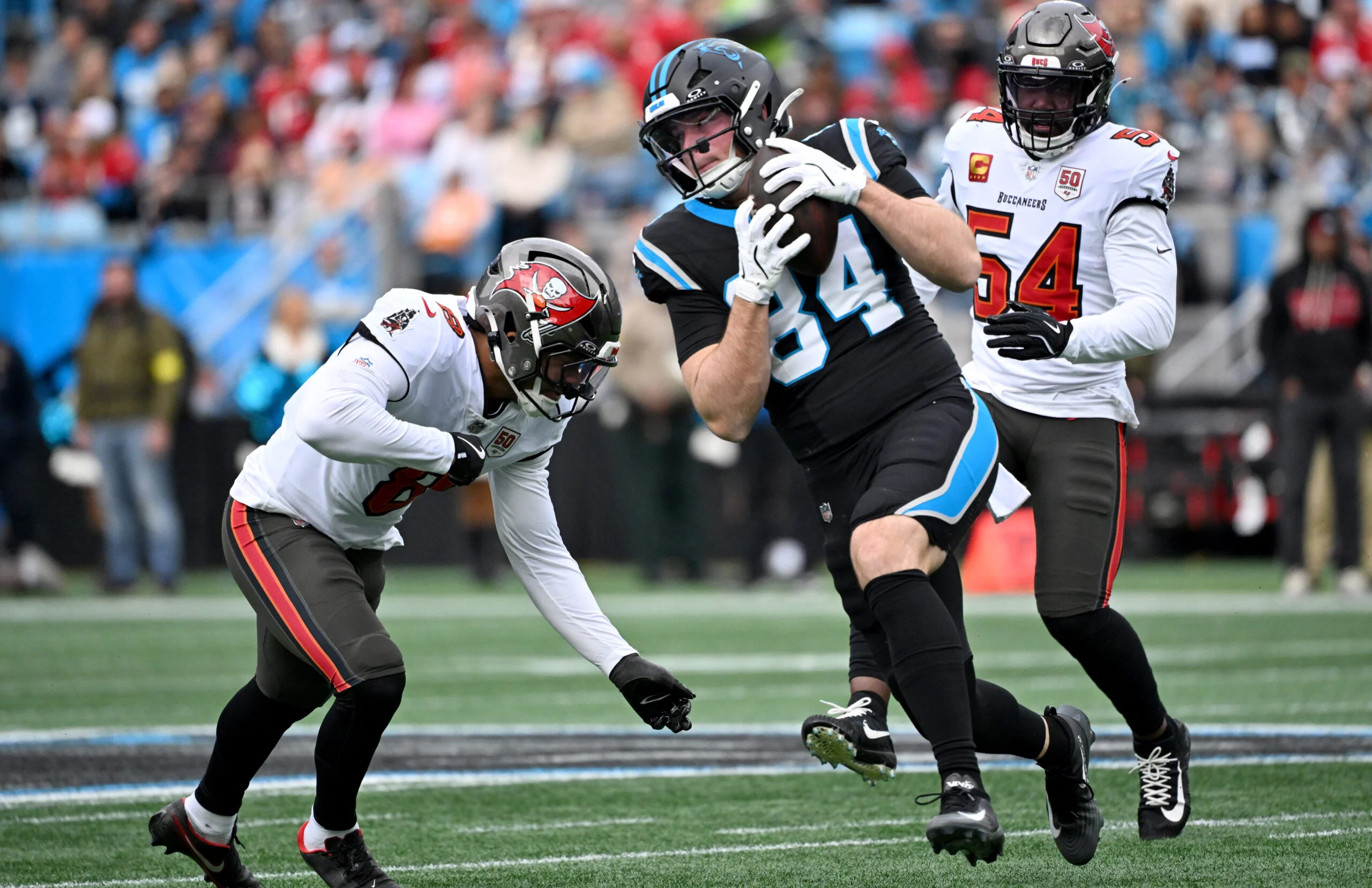 Bucs Ilb Sirvocea Dennis Photo By: Imagn Images - Bob Donnan