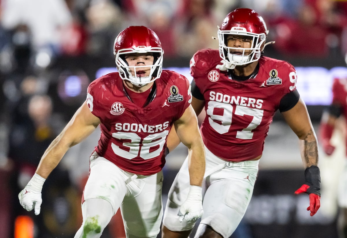 Ncaa Football: Cfp National Playoff First Round-Game 1-Alabama At Oklahoma Oklahoma Lb Owen Heinecke - Photo By: Imagn Images - Mark J. Rebilas