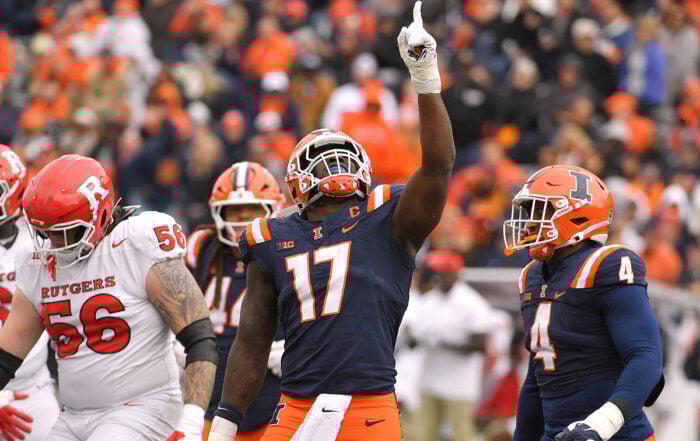 Illinois Edge Gabe Jacas