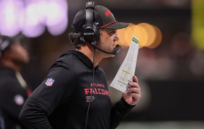 Former Falcons Oc Zac Robinson Bucs