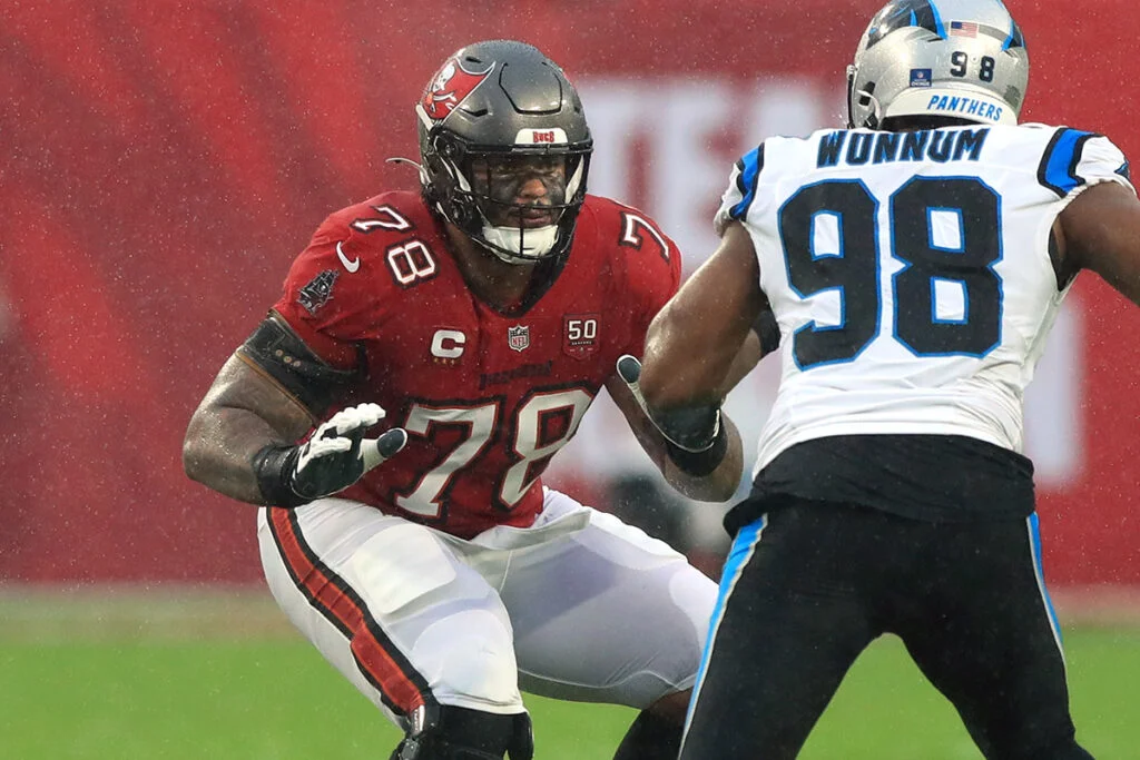 Tristan Wirfs Somberly Reflects On A Tough 2025 Bucs Season 3 Bucs Lt Tristan Wirfs