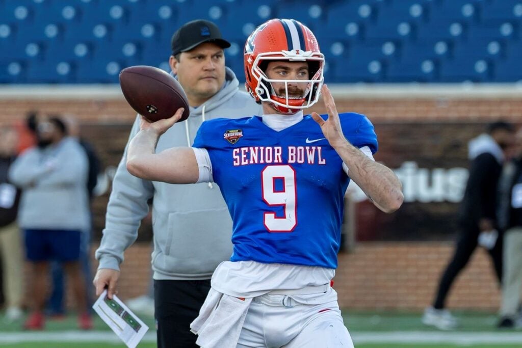 Illinois Qb Luke Altmyer