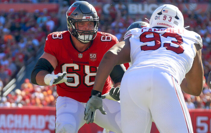 Bucs Lg Ben Bredeson And Cardinals Dt Calais Campbell