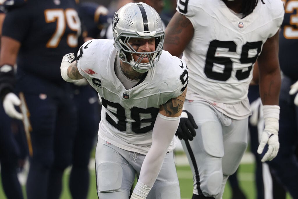 Raiders De Maxx Crosby Bucs
