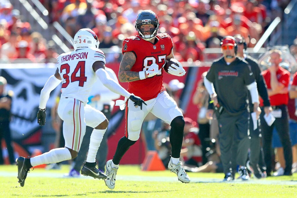 5 Offensive Bucs Who Must Ball Out In Training Camp 4 Bucs Te Payne Durham