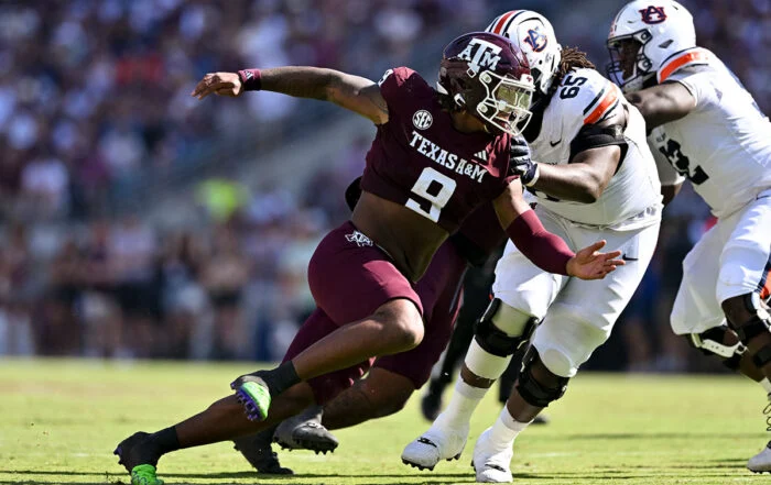 Texas A&Amp;M Edge Rusher Cashius Howell Bucs