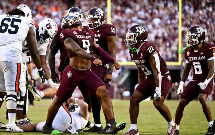 Texas A&Amp;M Edge Rusher Cashius Howell Bucs